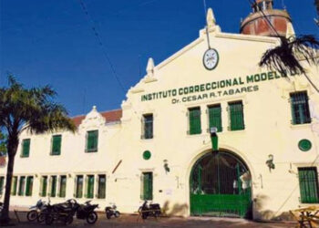 Coronda: Prisión preventiva para el agente penitenciario que intentó ingresar drogra a la cárcel