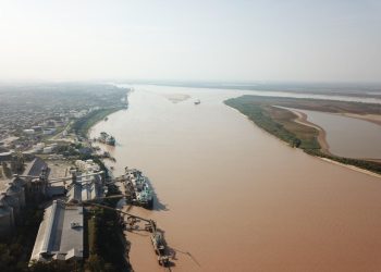 El río Paraná sigue con tendencia a la baja.