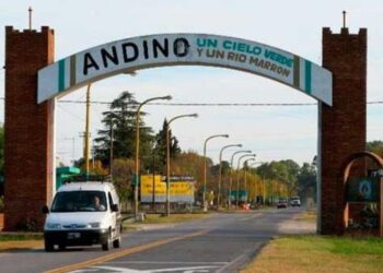 Andino: Le robaron el auto en l apuerta de su casa