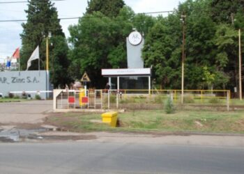 Beltràn: Un hombre perdiò la vida tras caer de un techo en la ex Ar Zinc.