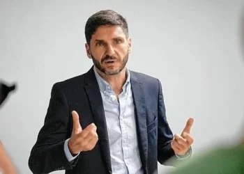 El gobierno se reune hoy con gremios docentes y estatales por la discusión paritaria