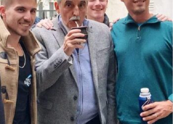 Julián Gómez: Un ingeniero civil en la lucha por la renovación política de Roldán