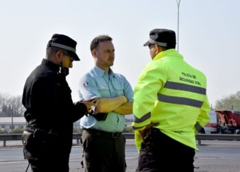 Anuncian que se licitará el tercer carril de la autopista entre Rosario y San Lorenzo