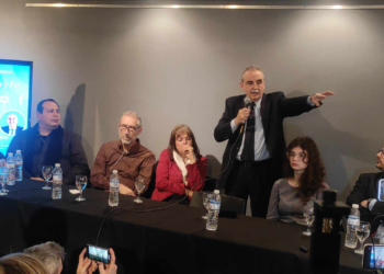 Guillermo Moreno destaca la importancia de integrar la política y la espiritualidad en el 1° Encuentro Interreligioso