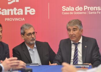 Manejo de fuego: Provincia monitorea con Nación y Entre Ríos la implementación del Plan Delta 2024