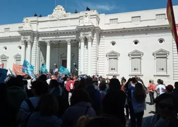 Reforma previsional en Santa Fe: Tensión, represión y dudas sobre la validez de la ley
