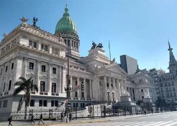 El veto al financiamiento universitario se debate en el Congreso: ¿cuál será la postura de los diputados de Santa Fe?