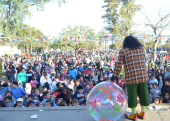 Semana del Espíritu Navideño en Oliveros: Música, baile y diversión para toda la familia