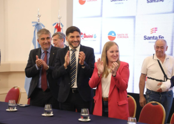 Pullaro: “La Maratón Santa Fe-Coronda es un valor de la provincia y tiene que ver con nuestra esencia”