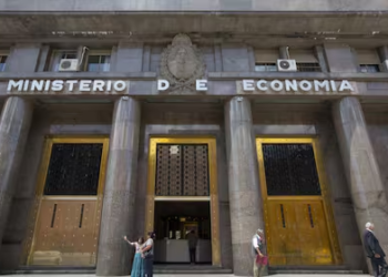 El Gobierno disolvió tres fondos fiduciarios por irregularidades