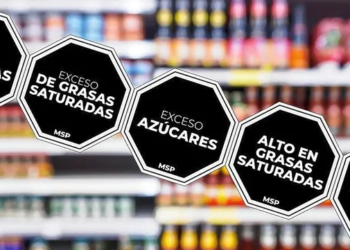 NUEVA LEY DE ETIQUETADO: Estos siete alimentos ya no llevarán el sello negro.