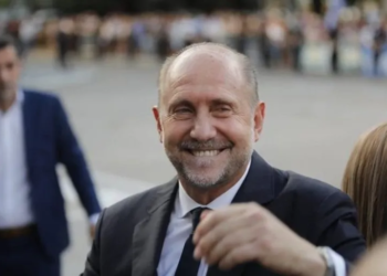 Perotti y su «banda» insisten con un acuerdo entre tribus del PJ para la Constituyente