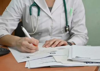 Las obras sociales pierden intermediación: los aportes de los trabajadores irán directo a las prepagas