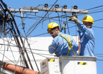 ROSARIO: En barrio Abasto llevan un día sin luz y reclaman respuestas a la EPE