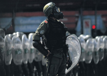 Gendarmes se movilizan en todo el país por sueldos insuficientes