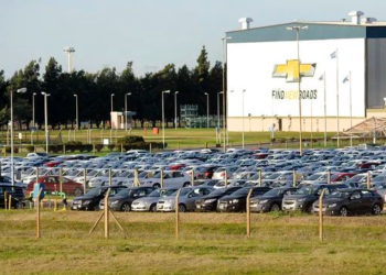 ALERTA: General Motors para su producción en su planta de Alvear en el sur provincial.