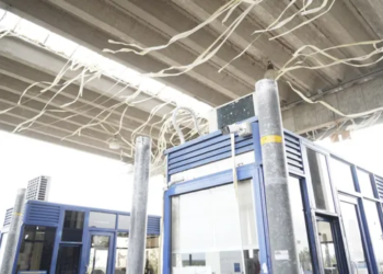 Puente Rosario-Victoria: Vialidad tomó el control mientras los trabajadores resisten