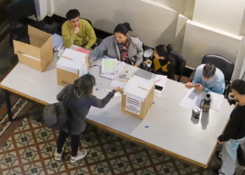 ELECCIONES UNR: el oficialismo ganó la mitad de los centros de estudiantes