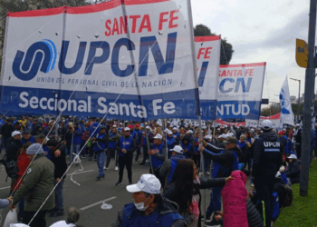 Paritarias: UPCN aceptó la oferta salarial del gobierno de Santa Fe