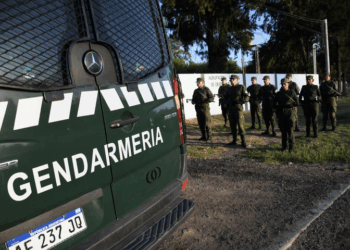 ROSARIO: Un policía muerto y  un gendarme herido en brutal episodio de violencia de género
