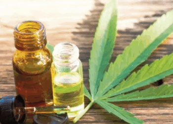 Anmat prohibió dos marcas de aceite de cannabis por no contar con registros