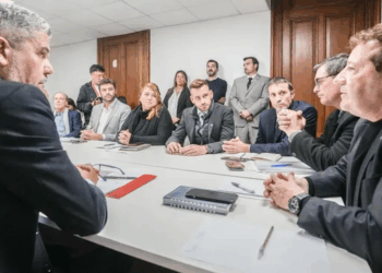 REFORMA CONSTITUCIONAL: Intendentes peronistas presentaron su proyecto sobre autonomía municipal