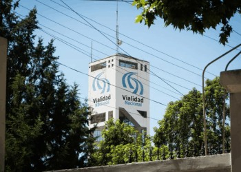 Por decreto, Javier Milei disolvió Vialidad Nacional y sus funciones las asumirán el Ministerio de Economía y la Gendarmería