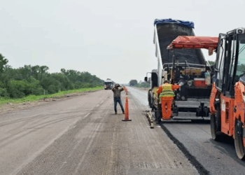 La Cámara de la Construcción salió a cruzar a Milei tras disolver Vialidad: «Invertir en caminos no es un gasto»
