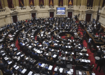 Media sanción al proyecto para aumentar el financiamiento universitario en Diputados