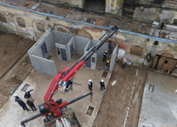 Cárcel de Coronda: Provincia comenzó a montar los nuevos pabellones de aislamiento