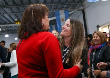 Tepp: “Pullaro prometió paritarias con cláusula gatillo y terminó ajustando a los trabajadores¨