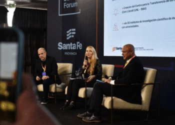 La Provincia invertirá 30 mil millones de pesos en tres años para financiar emprendimientos de base científico-tecnológica