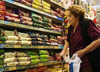 Golpe a la jubilación mínima: el bono sigue congelado en 70.000 pesos