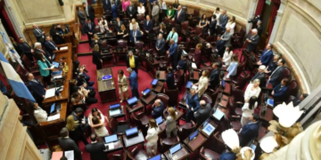 Reforma laboral: el gobierno logró una victoria en el Senado y el debate se traslada a Diputados