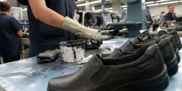 Radiografía de la crisis: bajan las importaciones, pero no cede la presión sobre la industria santafesina