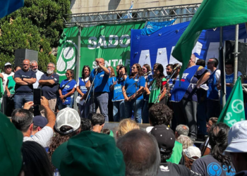 Inicio de clases en Santa Fe: Entre el «relato» oficial y un gremio que rompió la soga del hartazgo