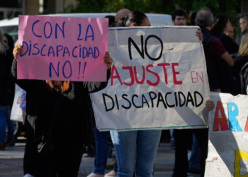Crisis en discapacidad: nueva marcha este jueves en el centro de Rosario por la ley de Emergencia
