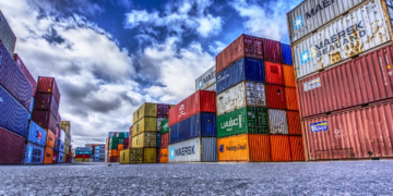 Importar por monedas, vender por fortunas: el fenomenal negocio de las marcas que dejan de fabricar