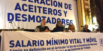 Aceiteros no descartan impulsar la discusión por un salario mínimo de $2.700.000