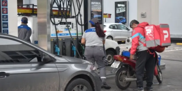 YPF aumentó los combustibles en Santa Fe y rompió el congelamiento anunciado por 45 días