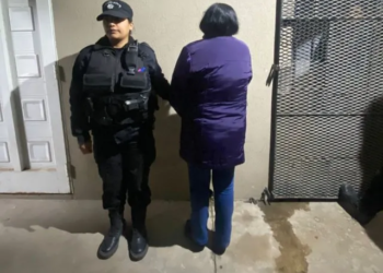 Dio positivo en el test de alcoholemia y terminó detenido tras un escándalo en Pueblo Esther