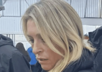 Una deslomada en Madrid: confirman que Bettina Angeletti, la esposa de Adorni, viajó con «las mamis del cole” a España