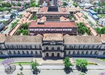 La UNL cayó 46 puestos en un ranking mundial y vuelve a encender las alarmas sobre el futuro de la universidad pública