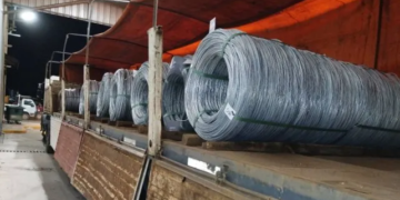 Acindar decidió frenar la producción en Villa Constitución por falta de ventas