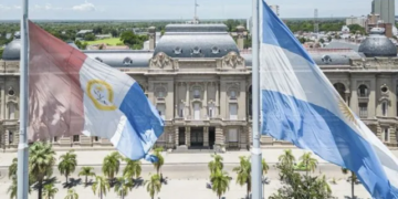 Coparticipación: Santa Fe oficializó la toma de $400.000 millones para afrontar gastos del segundo semestre