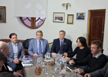 Santa Fe: la paritaria divide a los gremios y habrá un nuevo paro docente este jueves
