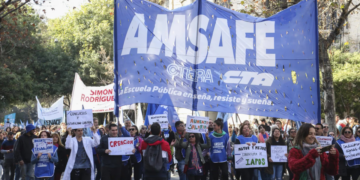 Jornada de protesta: Amsafé y Sadop se movilizan este jueves en rechazo a la política paritaria del gobierno