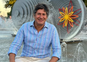 Roly Santacroce: una carrera política marcada por el poder territorial, las alianzas y los interrogantes sobre su futuro en Santa Fe